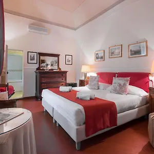 ** Frühstückspension Ape Rosa Relais Italien